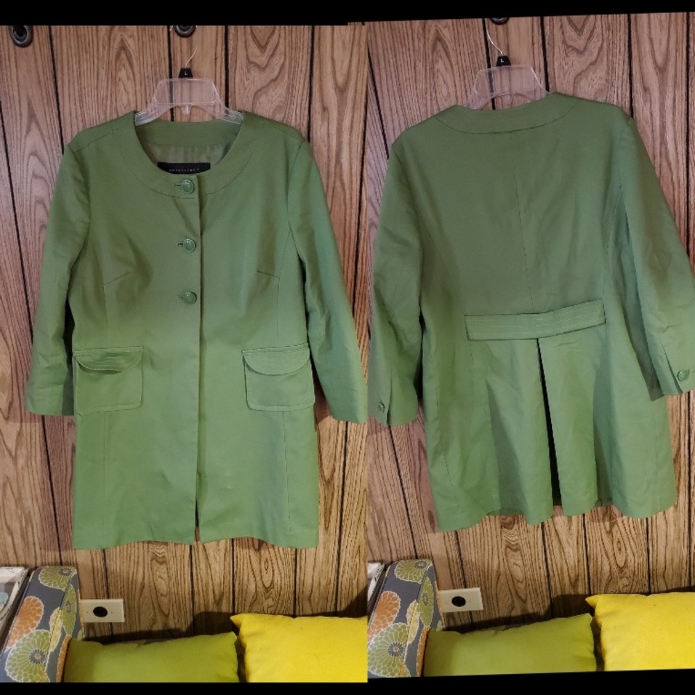 Women's spring coat